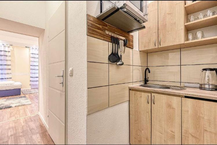 Lovely Airbnb Near Schoenbrunn Apartment Vienna Exterior photo
