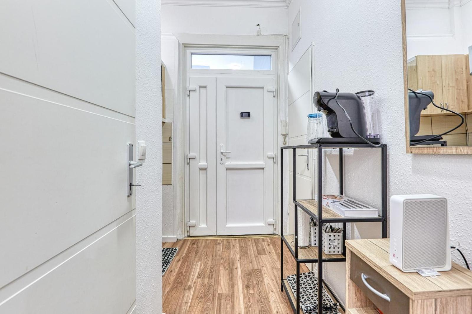 Lovely Airbnb Near Schoenbrunn Apartment Vienna Exterior photo